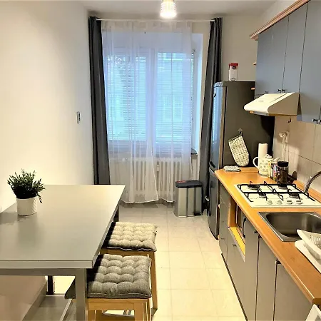 Helen - Old Town, Ac Apartment Pressburg